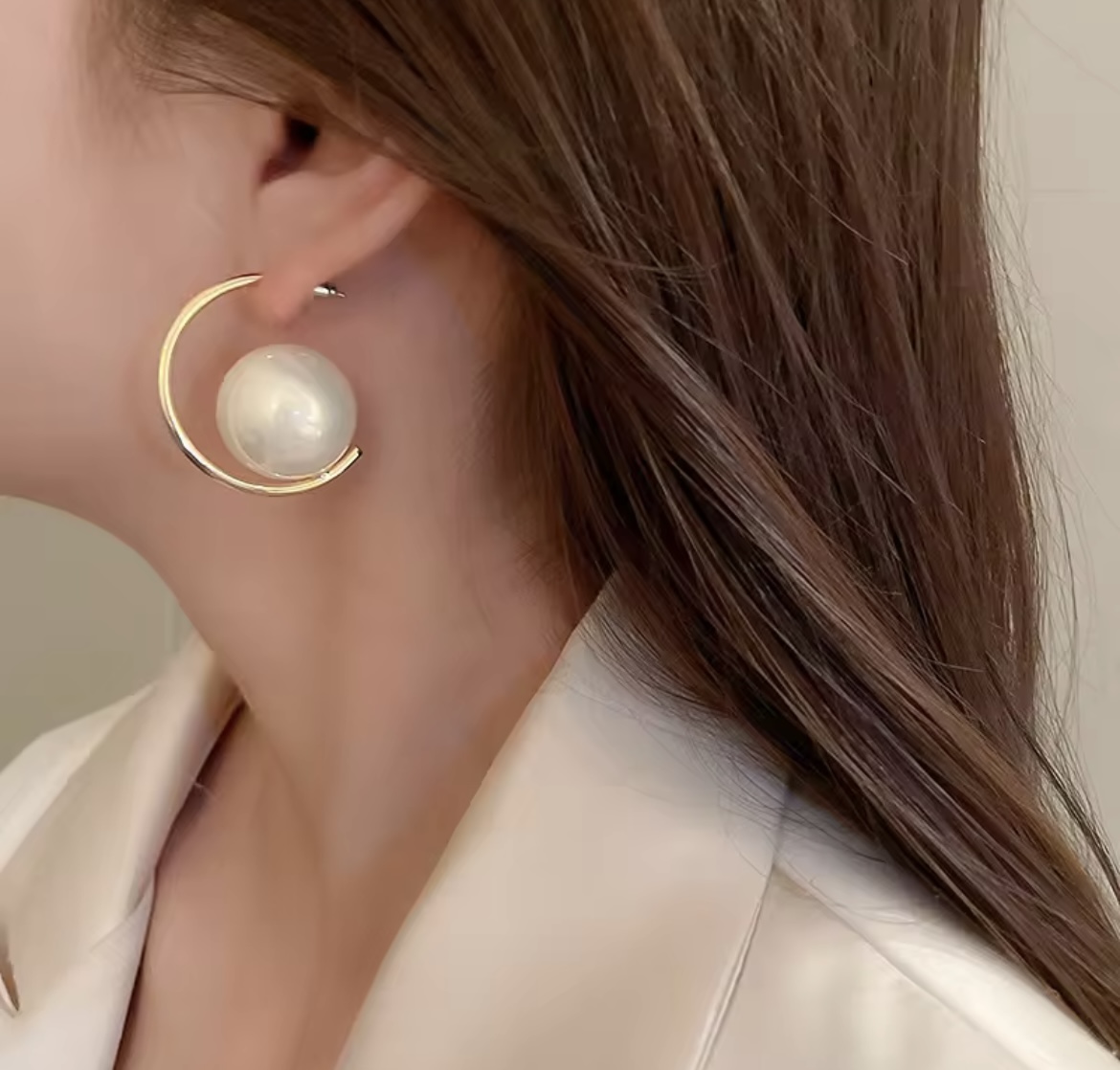Golden Round Pearl Hoop Earring