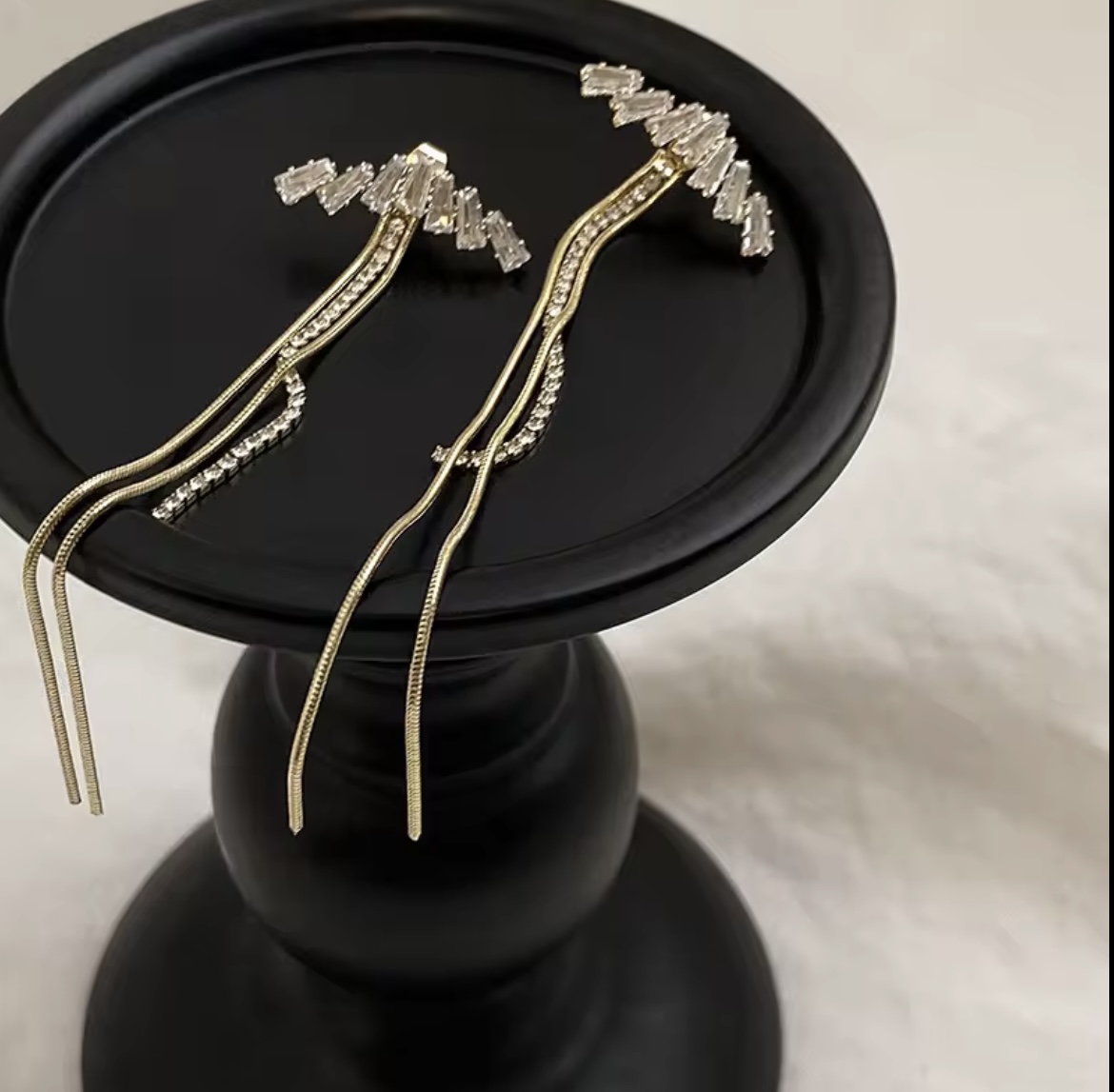 Elegant Gold Crystal Dangle Earrings