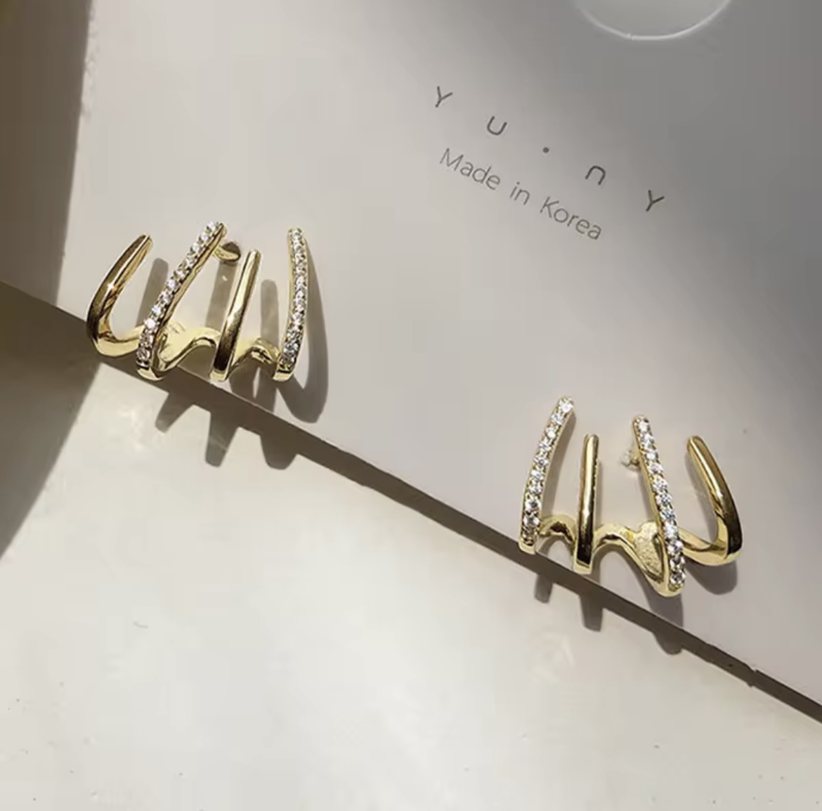 Four Claw Korean Earring